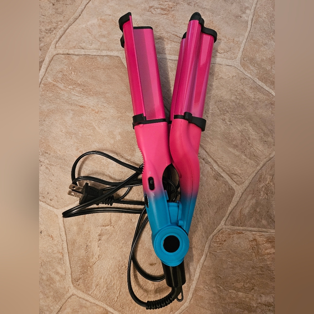 Pink and Blue Deep Wave Hair Waver